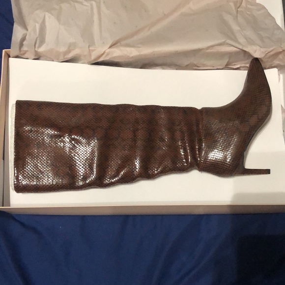 BCBGeneration Shoes - NWT Marlo Knee High Slouch Boots